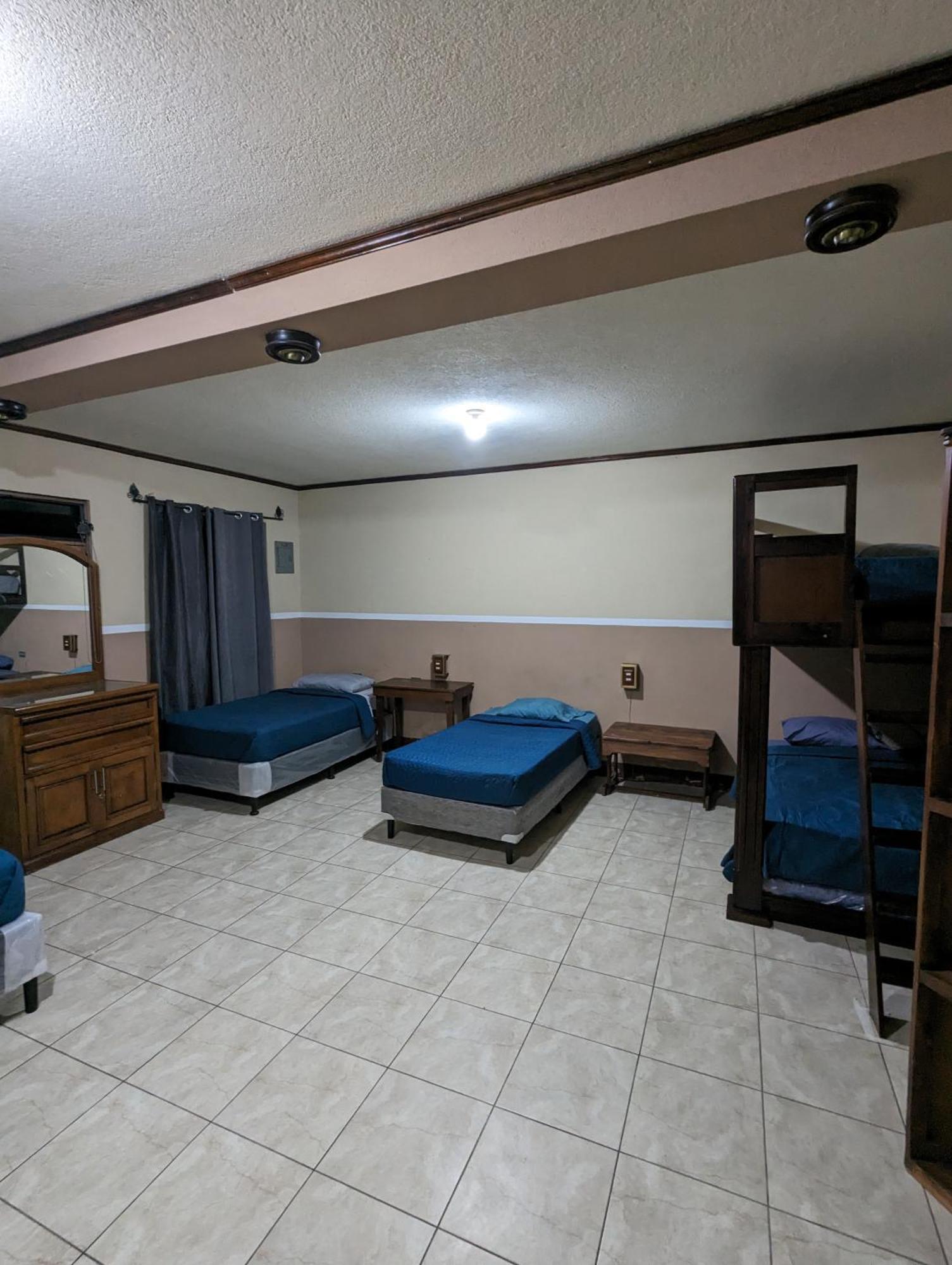 Apartmán Casa Gonzalez Santiago Atitlán Exteriér fotografie